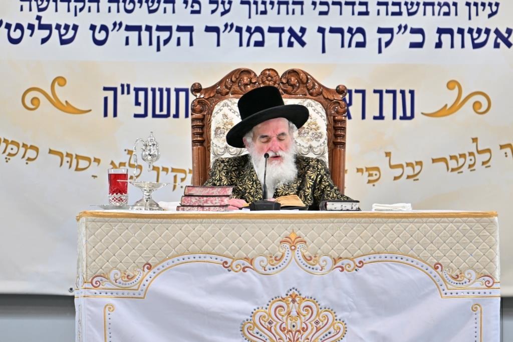 ערב ר"ח סיון בחצה"ק ויזניץ