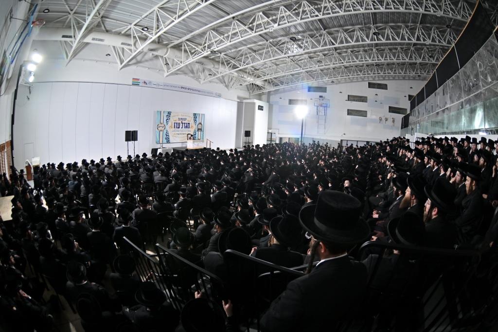 ערב ר"ח סיון בחצה"ק ויזניץ