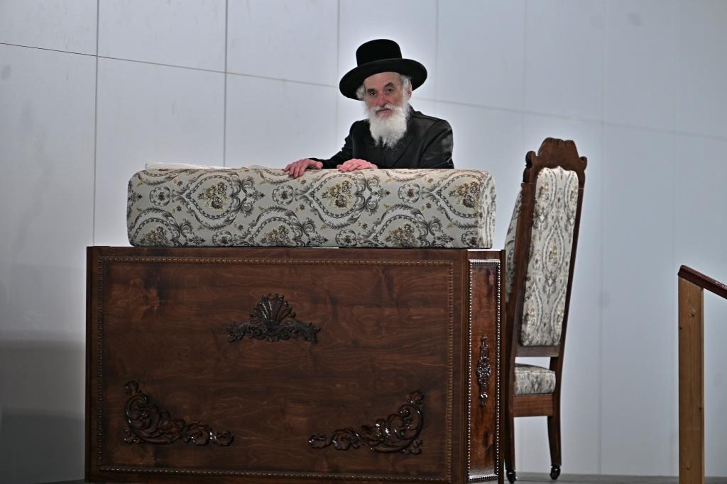 ערב ר"ח סיון בחצה"ק ויזניץ