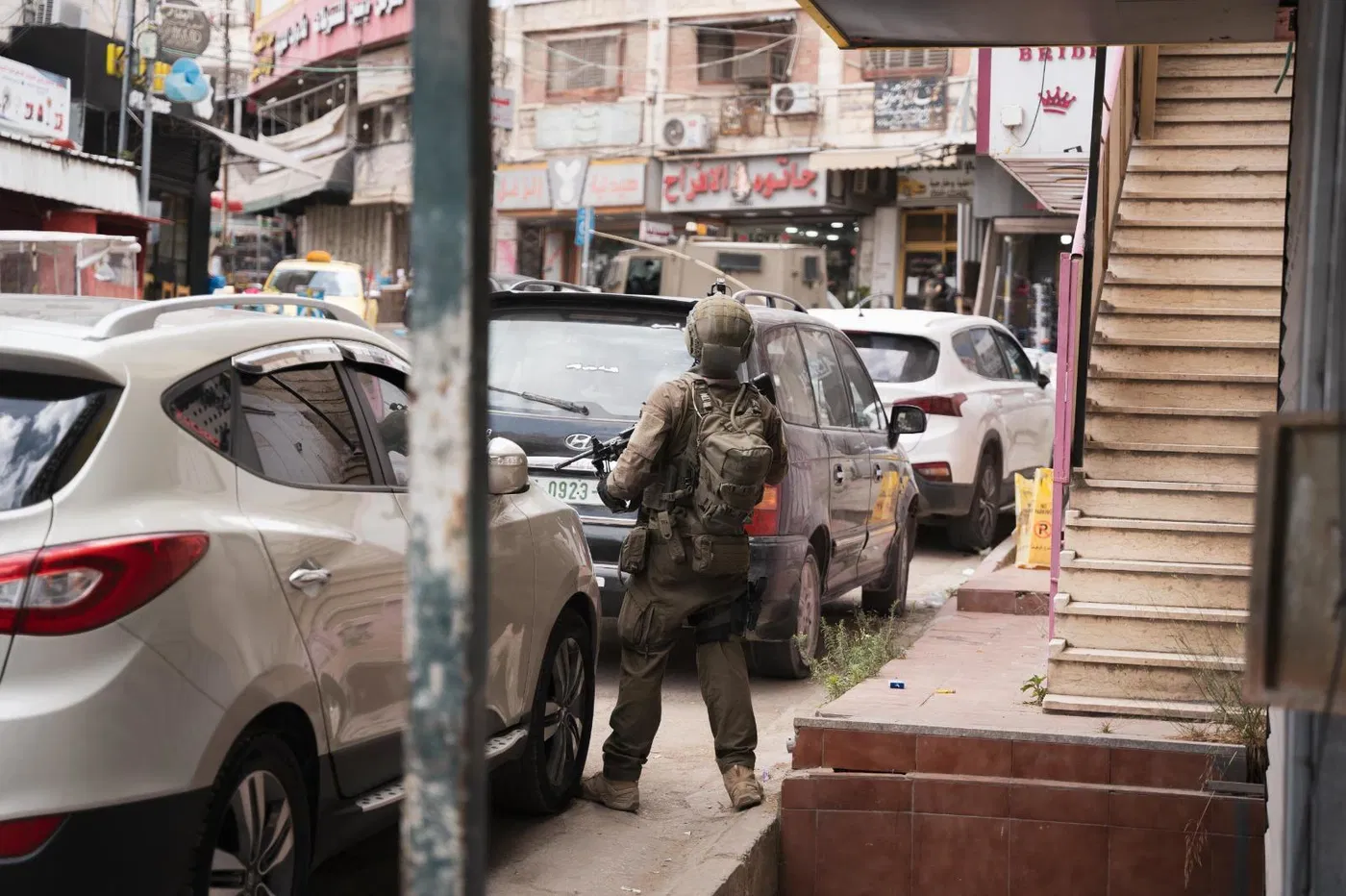 פעילות אבטחה של לוחמי צה"ל באיו"ש