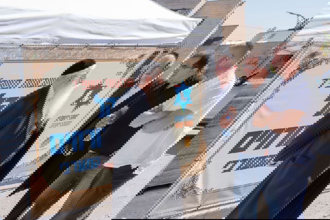 השר פרוש בהיערכות