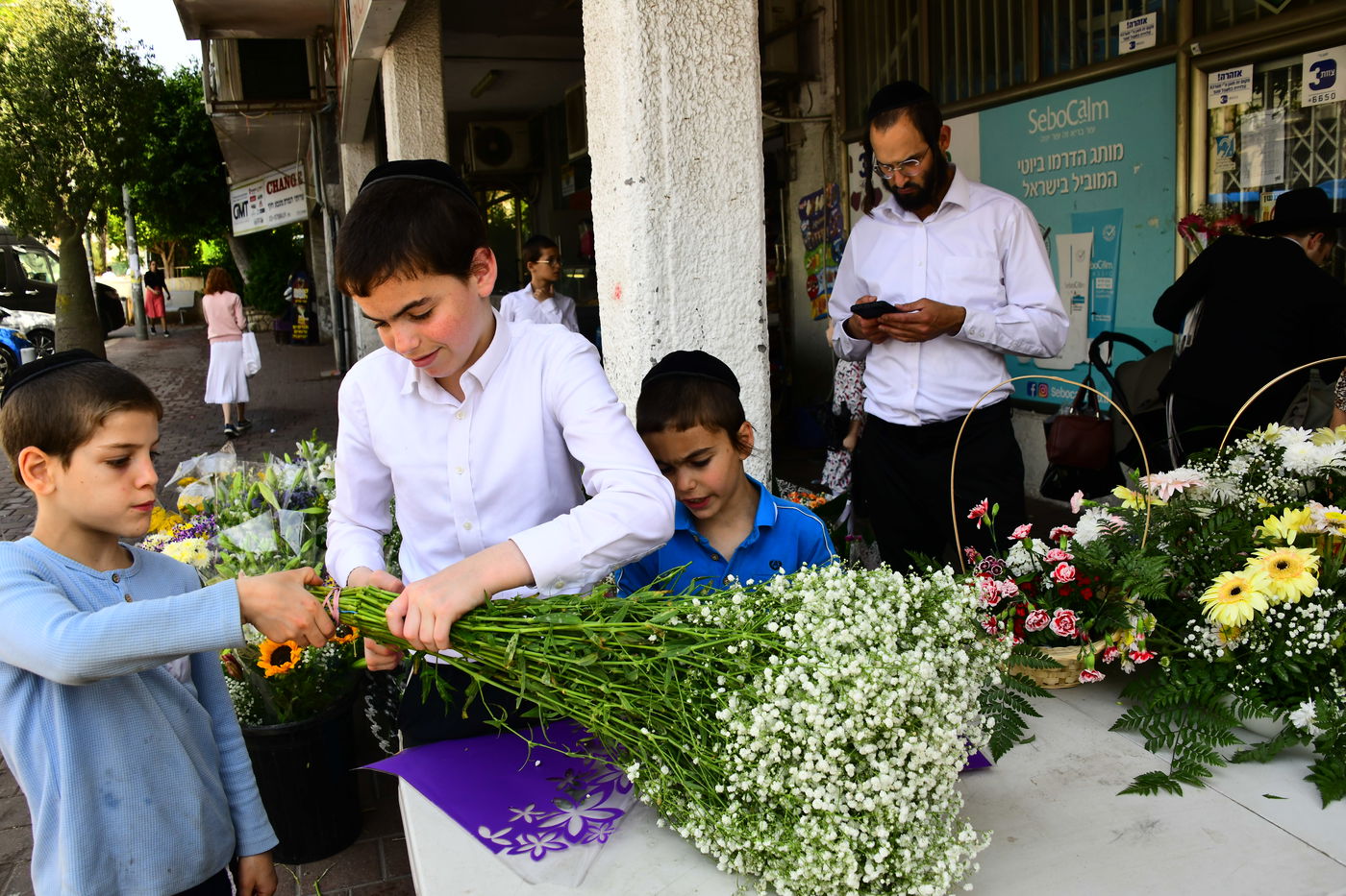 ערב שבועות תשפ"ה בעיר התורה והחסידות בני ברק