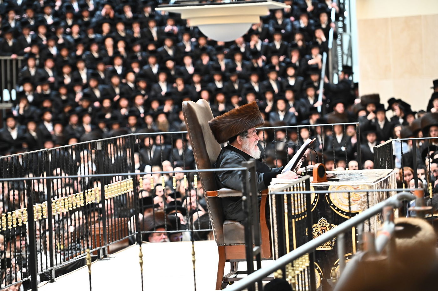 האדמו"ר מויז'ניץ בספירת העומר מ"ט בעומר