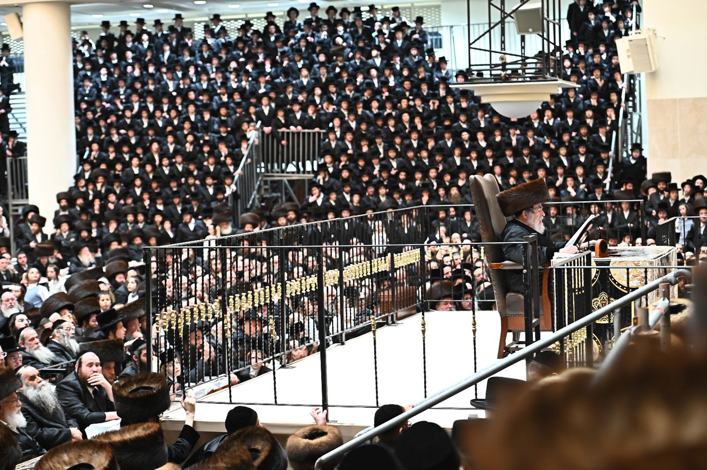 האדמו"ר מויז'ניץ בספירת העומר מ"ט בעומר