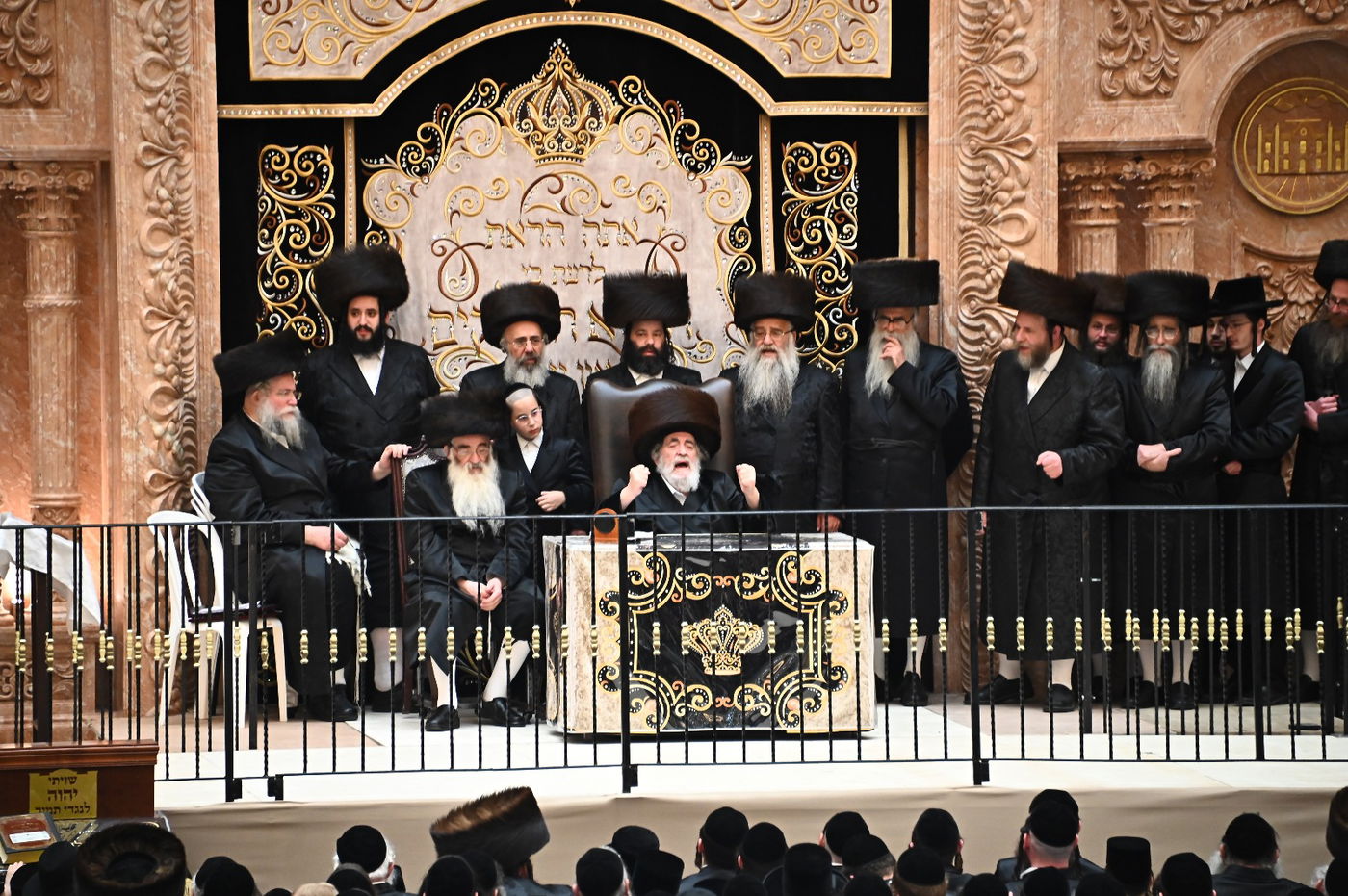 האדמו"ר מויז'ניץ בספירת העומר מ"ט בעומר