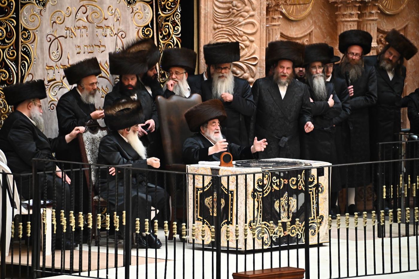 האדמו"ר מויז'ניץ בספירת העומר מ"ט בעומר