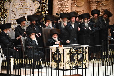 האדמו"ר מויז'ניץ בספירת העומר מ"ט בעומר