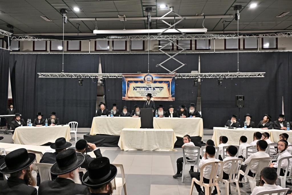 מעמד הוקרה "יקרא דאורייתא" לתלמידי ת"ת חתם סופר ב"ב