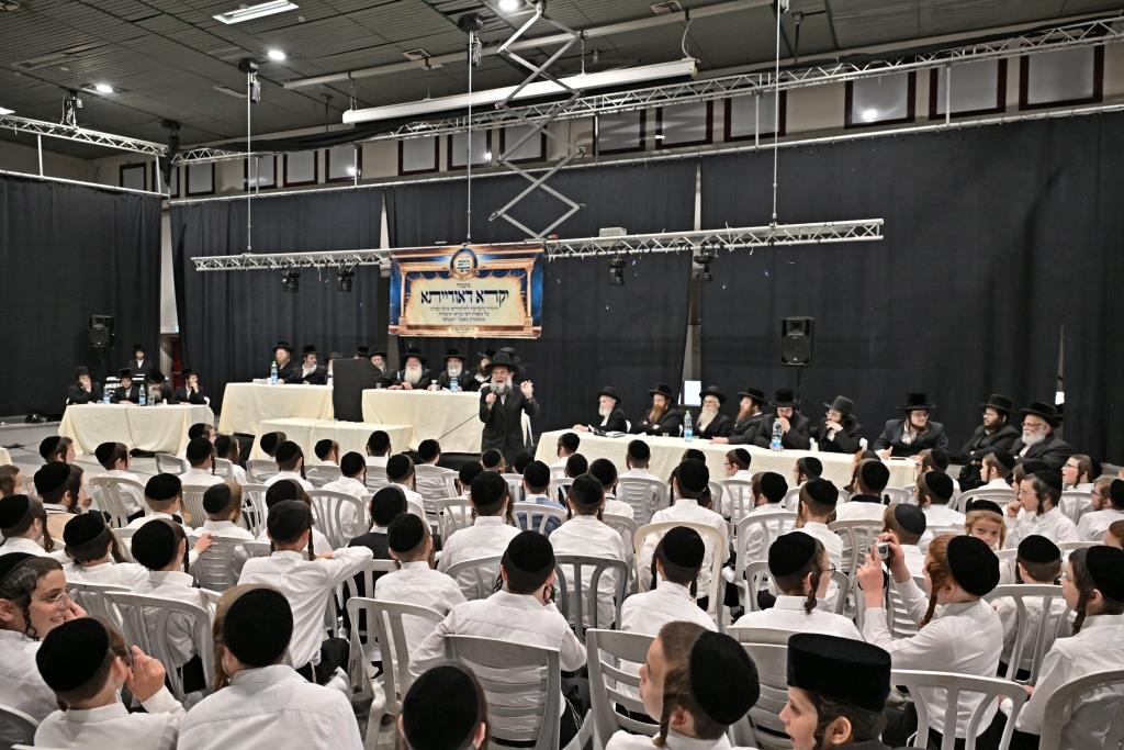 מעמד הוקרה "יקרא דאורייתא" לתלמידי ת"ת חתם סופר ב"ב