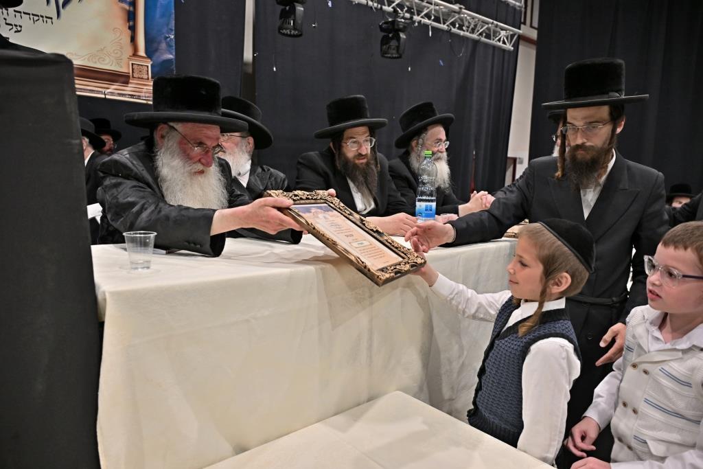 מעמד הוקרה "יקרא דאורייתא" לתלמידי ת"ת חתם סופר ב"ב