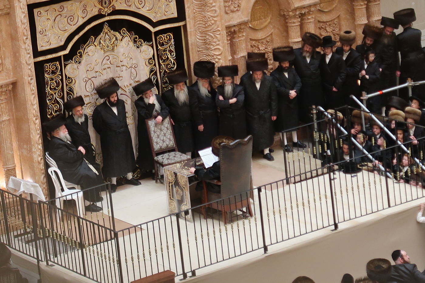 האדמו"ר מויז'ניץ בספירת העומר מ"ט בעומר