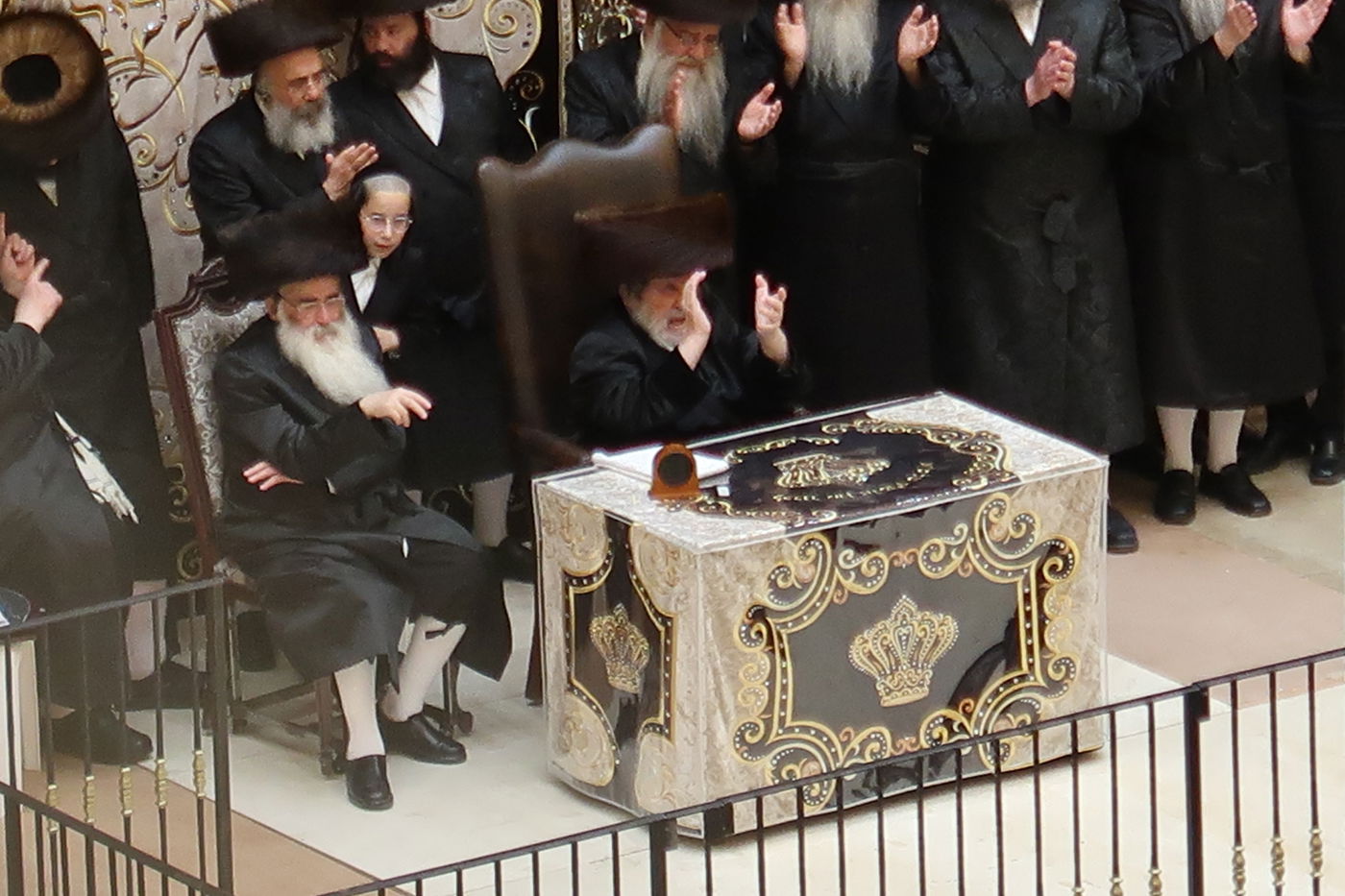 האדמו"ר מויז'ניץ בספירת העומר מ"ט בעומר