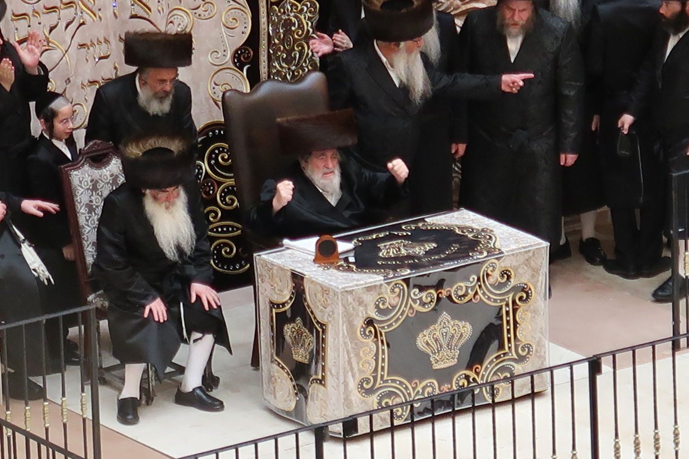 האדמו"ר מויז'ניץ בספירת העומר מ"ט בעומר