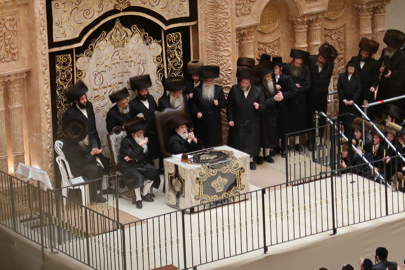 האדמו"ר מויז'ניץ בספירת העומר מ"ט בעומר