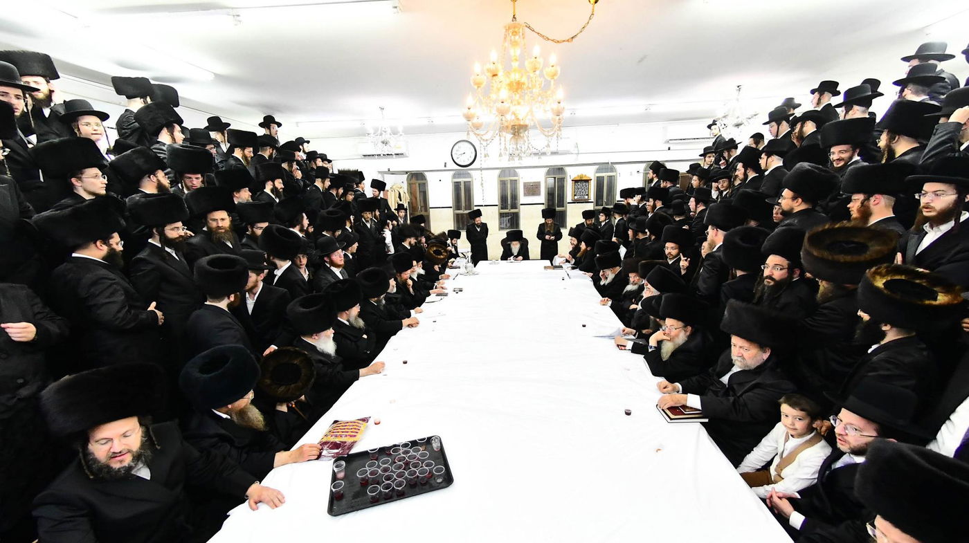 נעילת החג בחצה"ק מודז'יץ