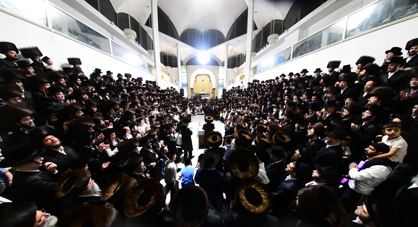 הכנסת ס"ת בנדבורנה