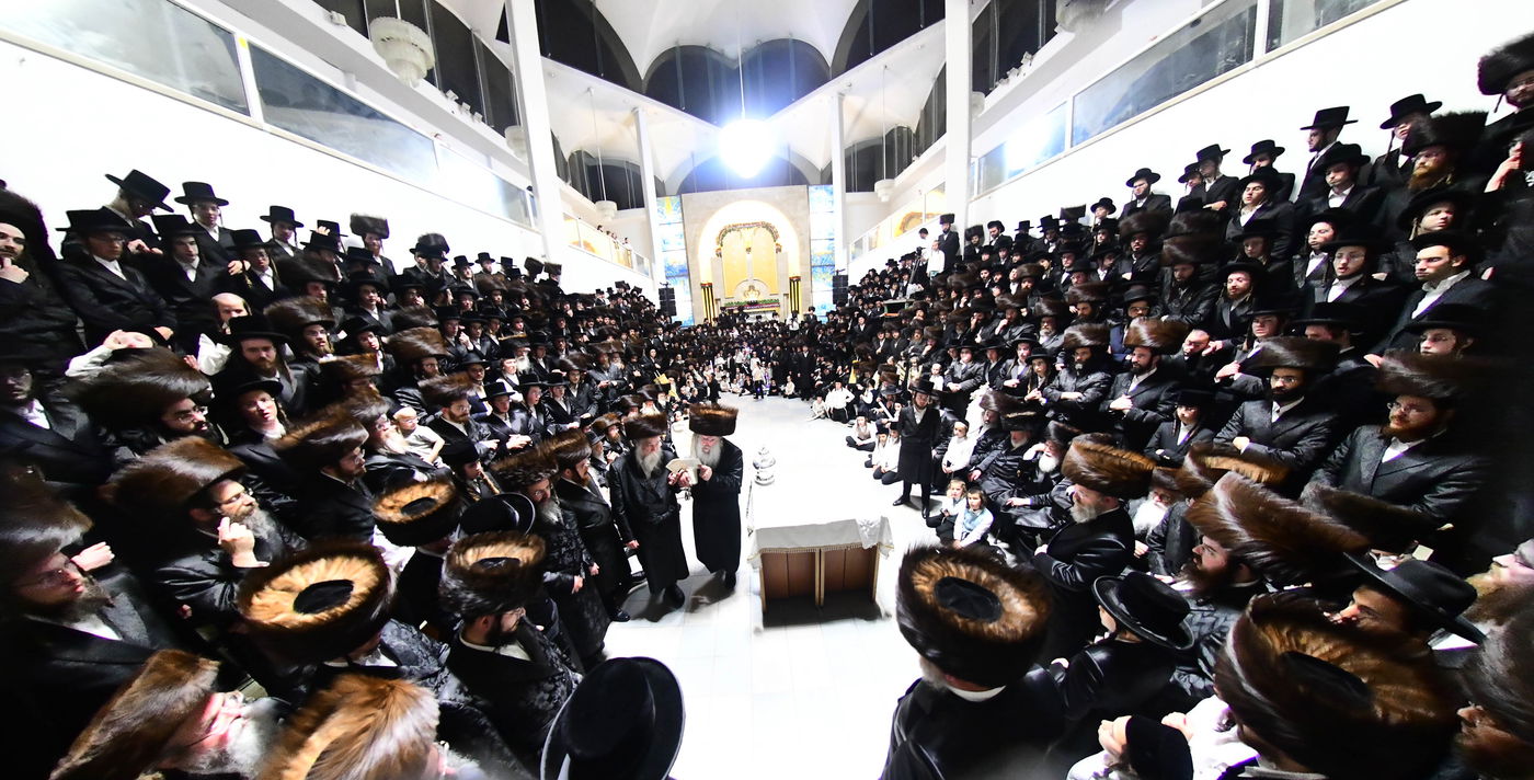 הכנסת ס"ת בנדבורנה