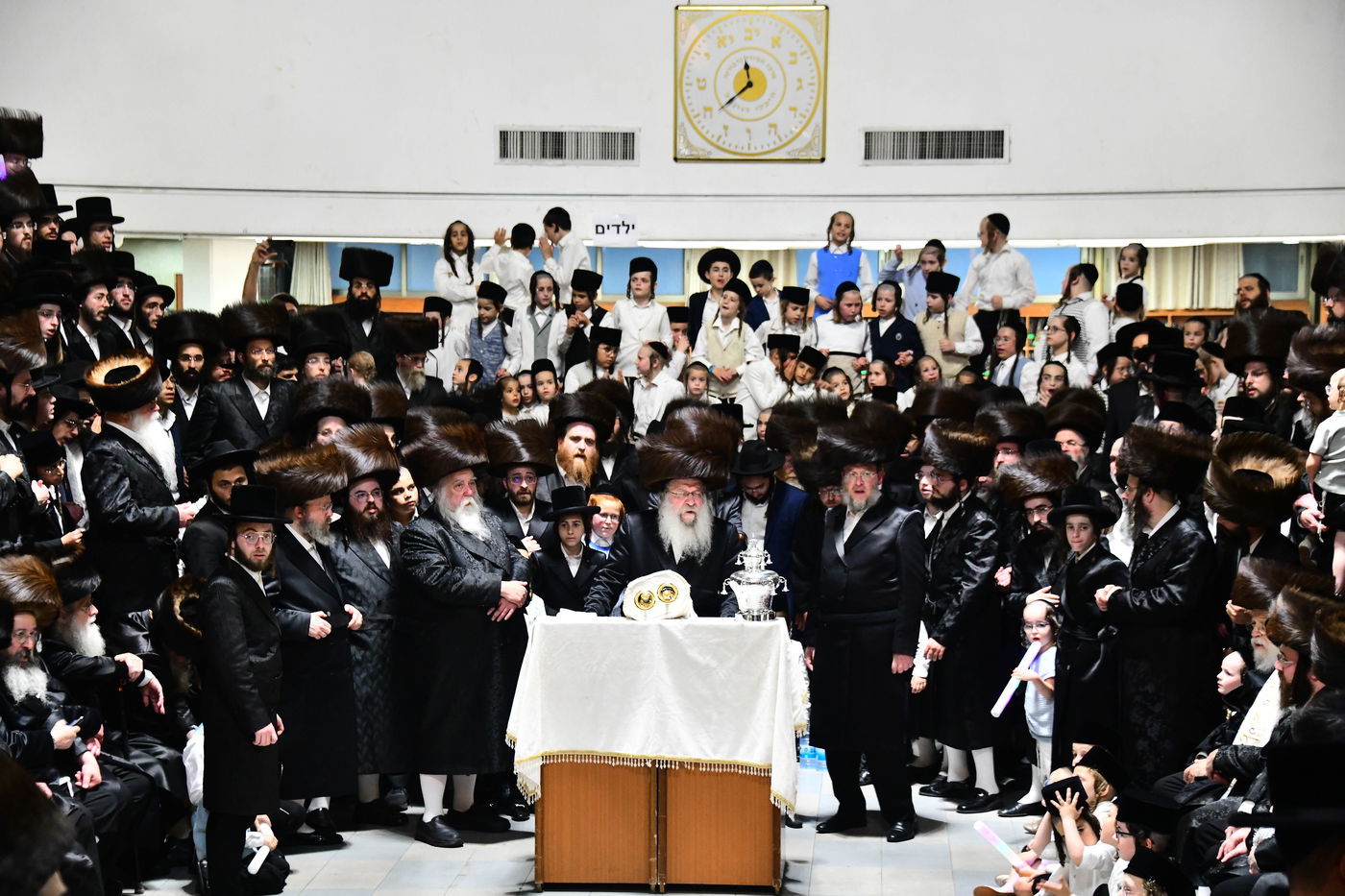 הכנסת ס"ת בנדבורנה