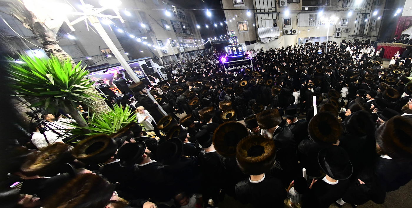 הכנסת ס"ת בנדבורנה