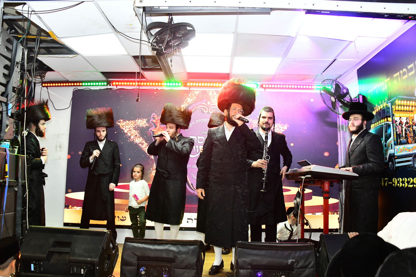 הכנסת ס"ת בנדבורנה