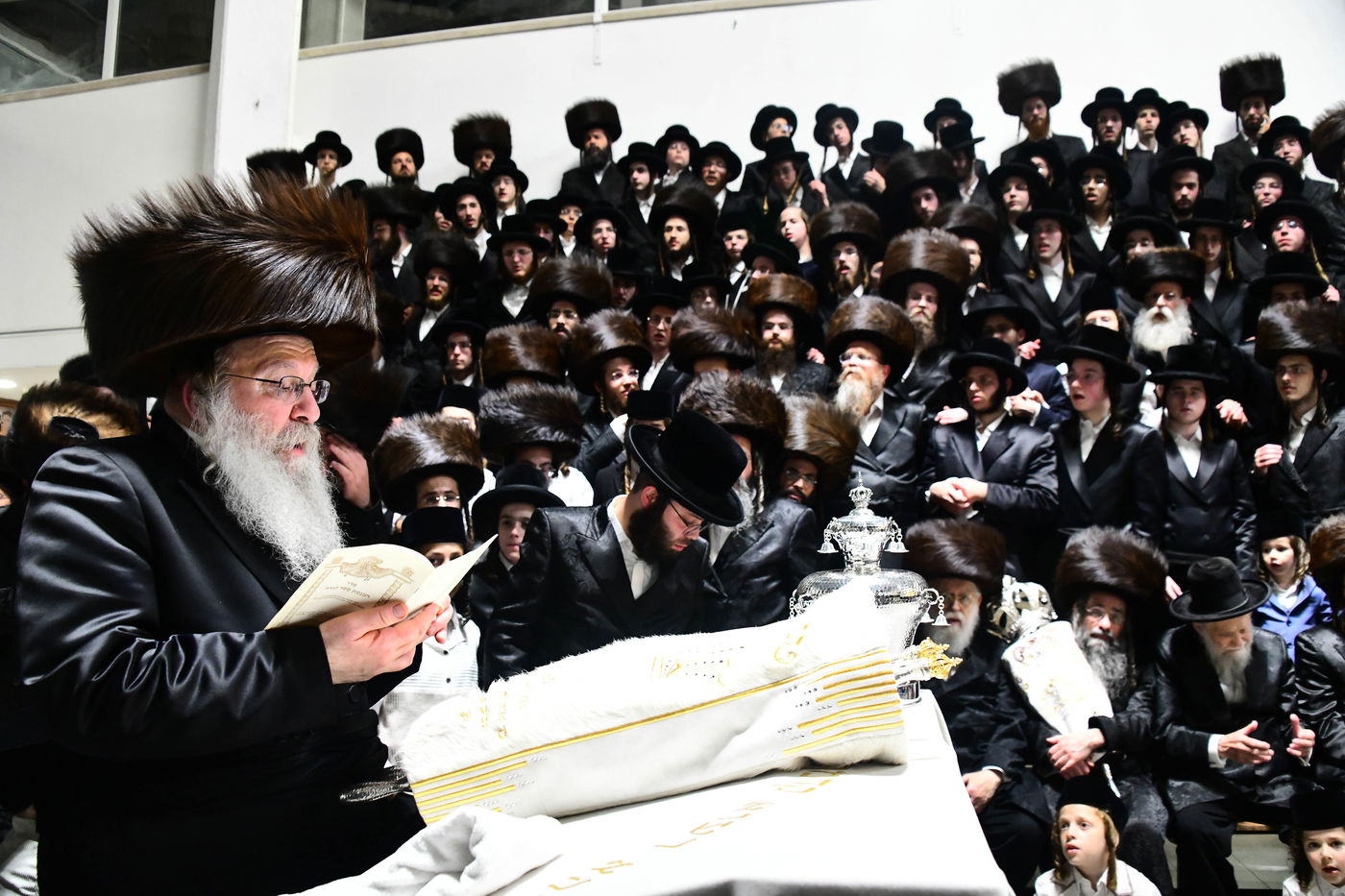 הכנסת ס"ת בנדבורנה