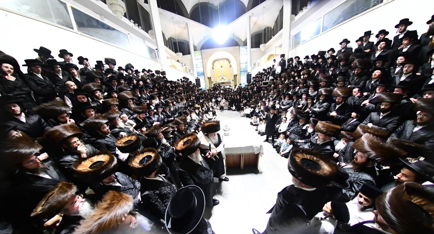 הכנסת ס"ת בנדבורנה