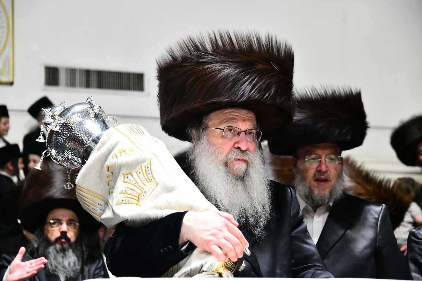 הכנסת ס"ת בנדבורנה