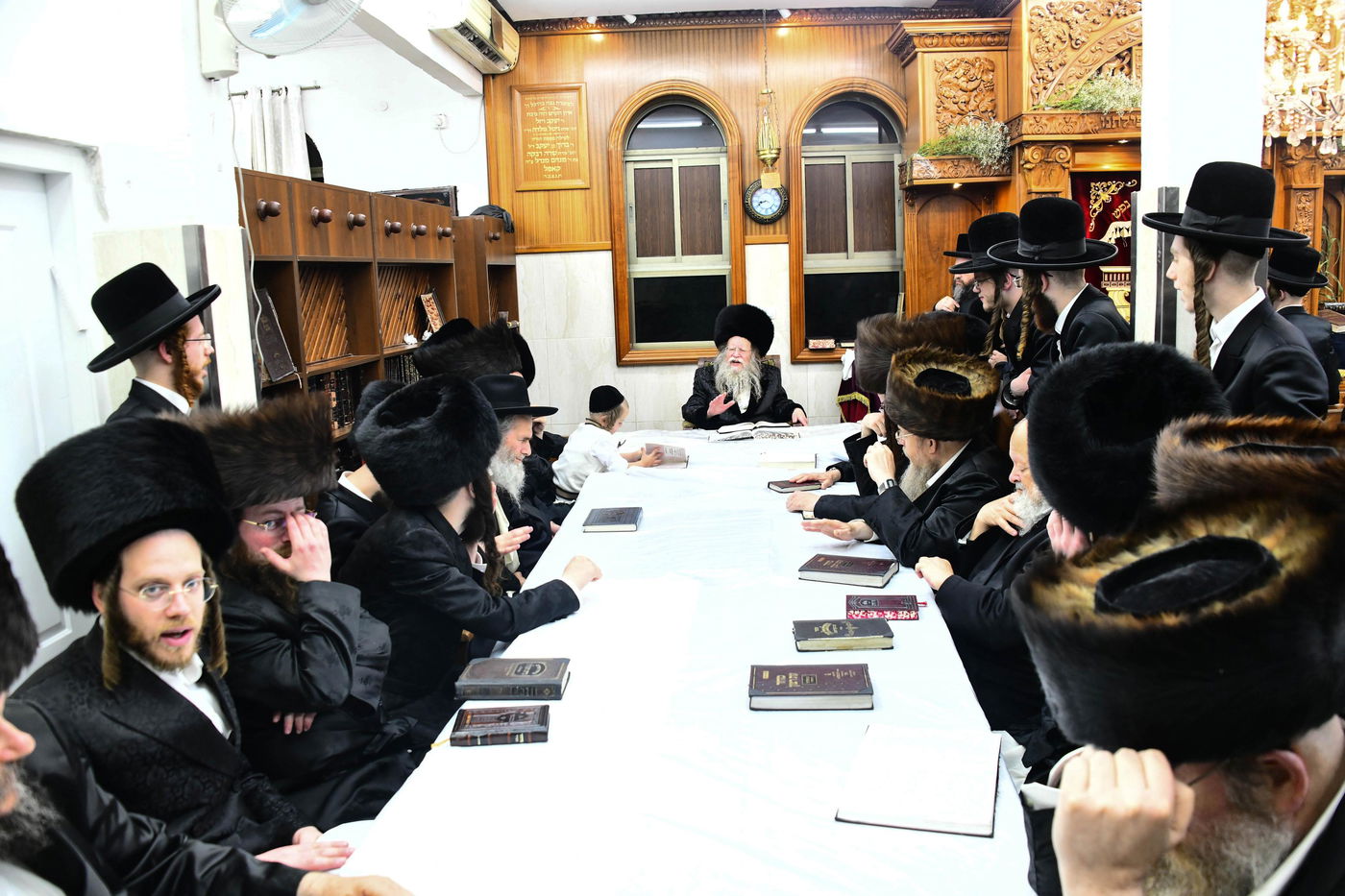 נעילת החג בחצה"ק קוזמיר