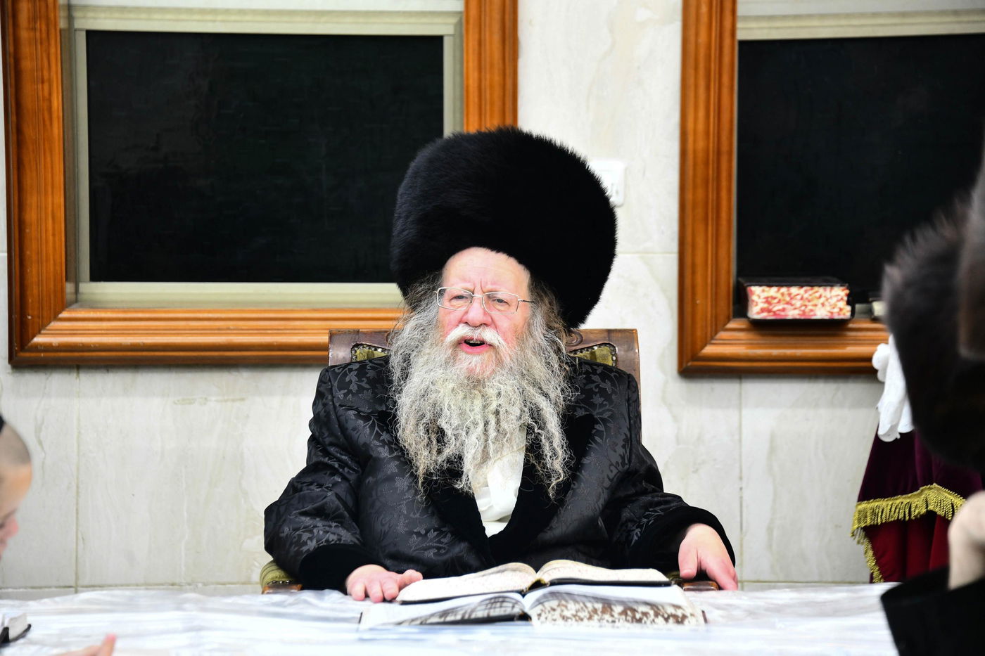 נעילת החג בחצה"ק קוזמיר