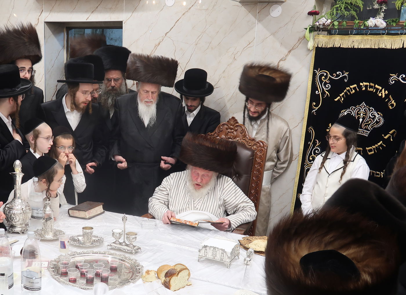 נעילת החג בחצה"ק מהרי"ד מלעלוב