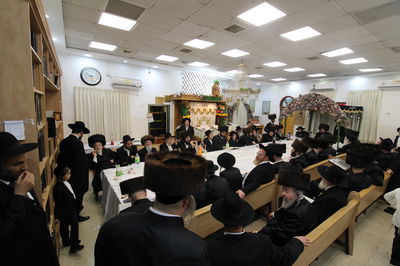 נעילת החג שבועות בחצה"ק צאנז ז'ימגראד