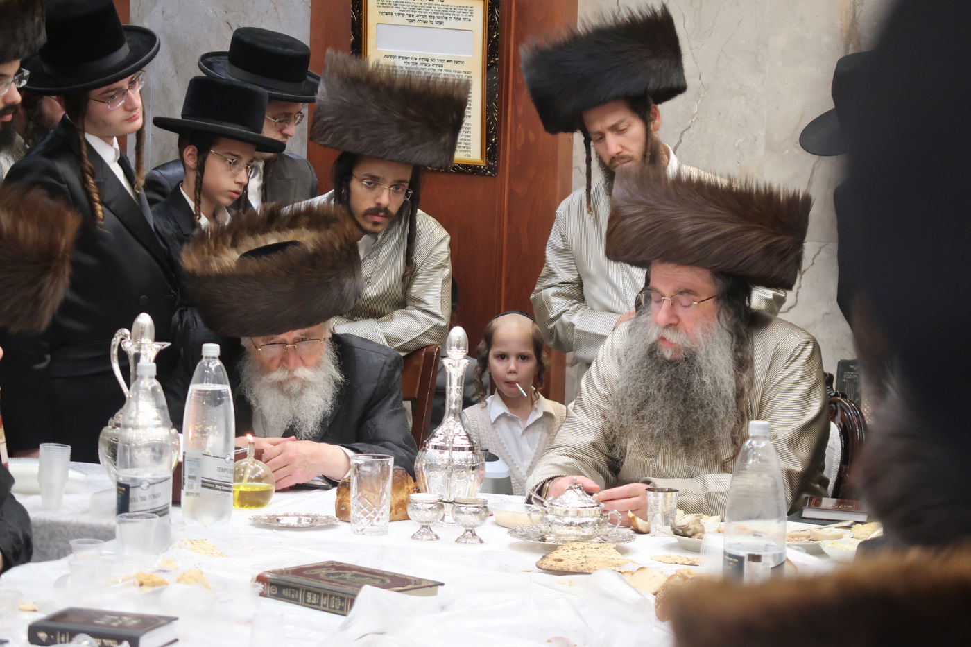 נעילת החג שבועות בחצה"ק לעלוב ירושלים