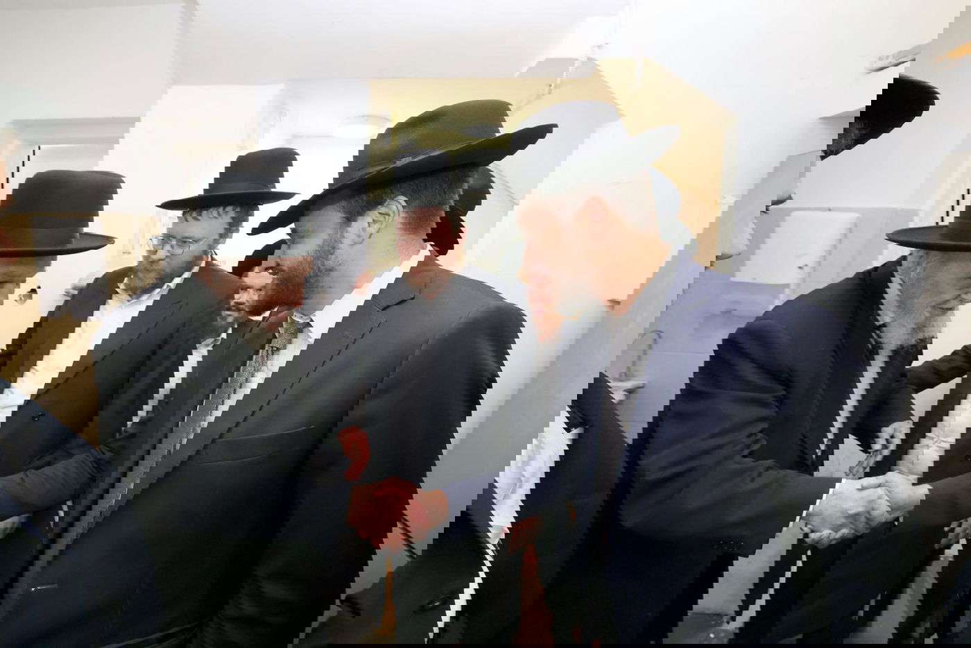 הגרמ"ה הירש בישיבת 'בינת התורה'