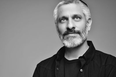 הזמר אביתר בנאי