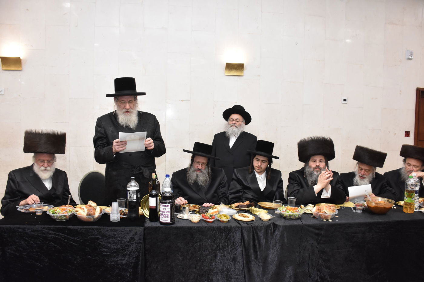 שמחת אירוסי נין האדמו"ר בעל ה"אריה שאג" מצאנז ז'מיגרד