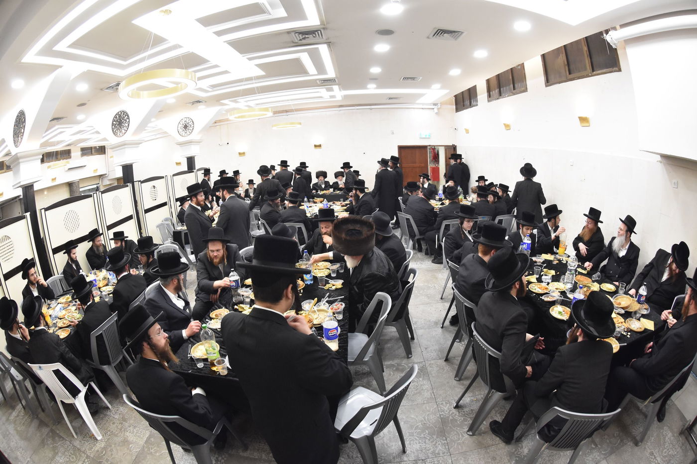 שמחת אירוסי נין האדמו"ר בעל ה"אריה שאג" מצאנז ז'מיגרד