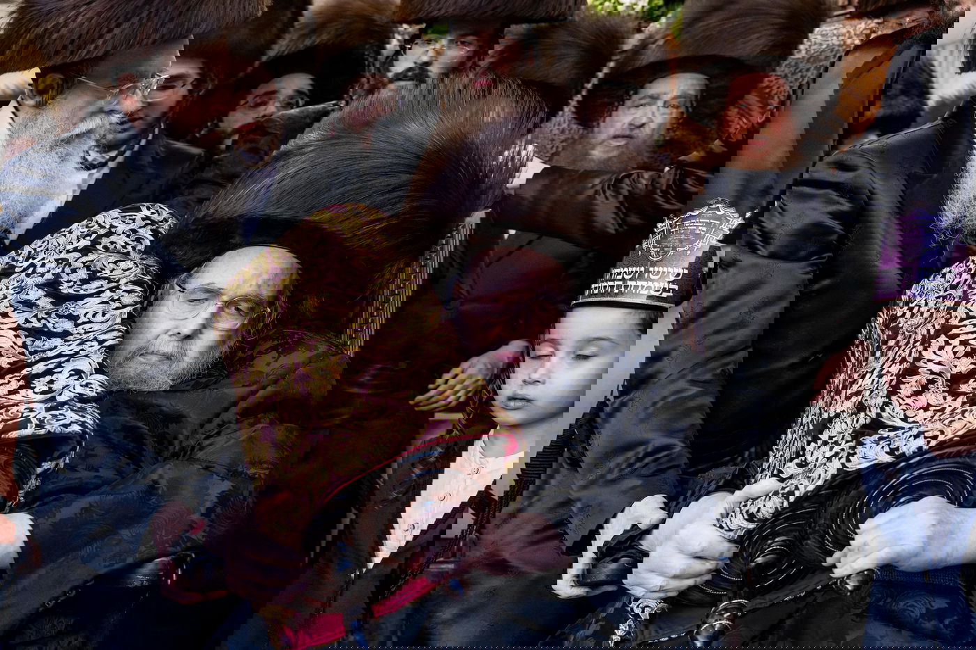 הכנסת ספר תורה לזכותו של האדמו"ר מבעלזא