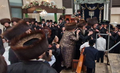 נעילת החג בחצה"ק ספינקא