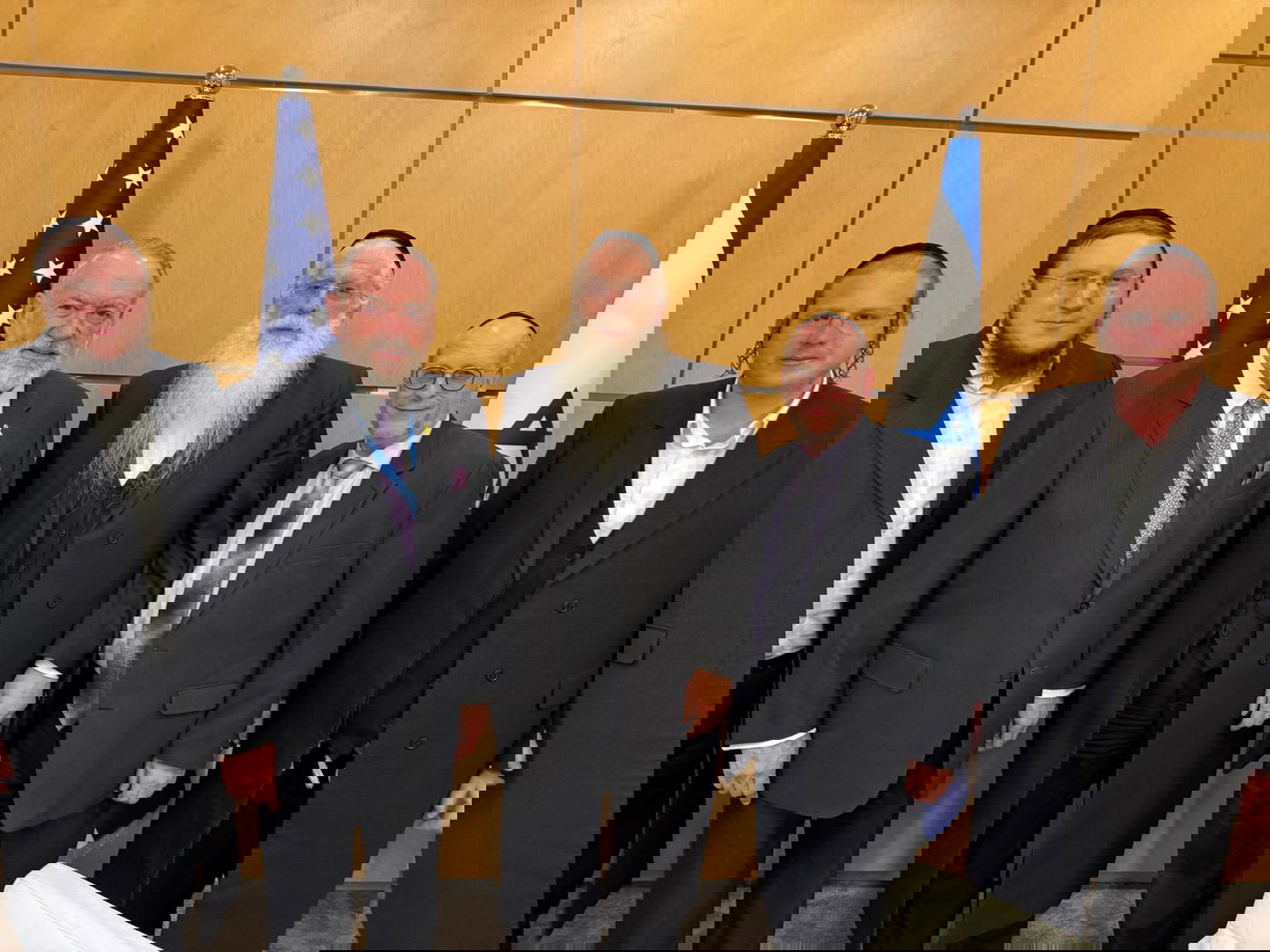 השר פרוש עם שגריר ארה"ב