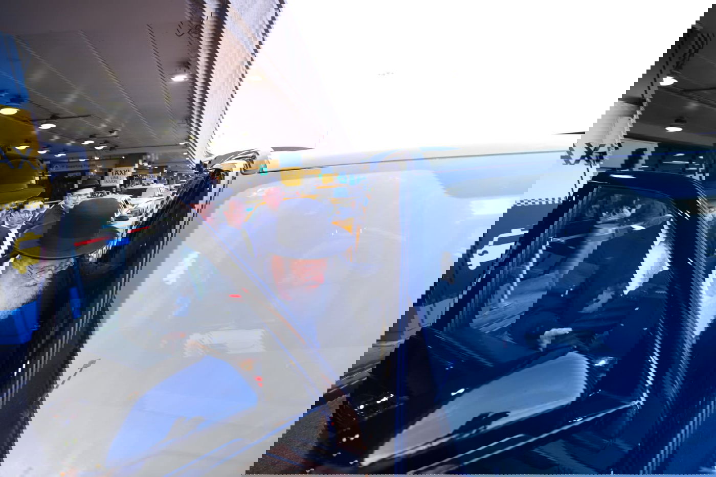 הגאון רבי עזריאל אויערבאך במסע לארה"ב