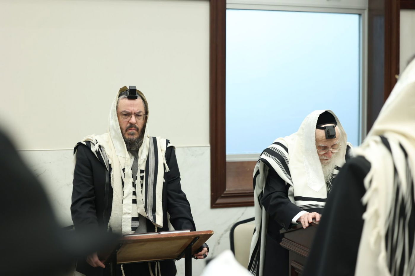 הגאון רבי עזריאל אויערבאך במסע לארה"ב