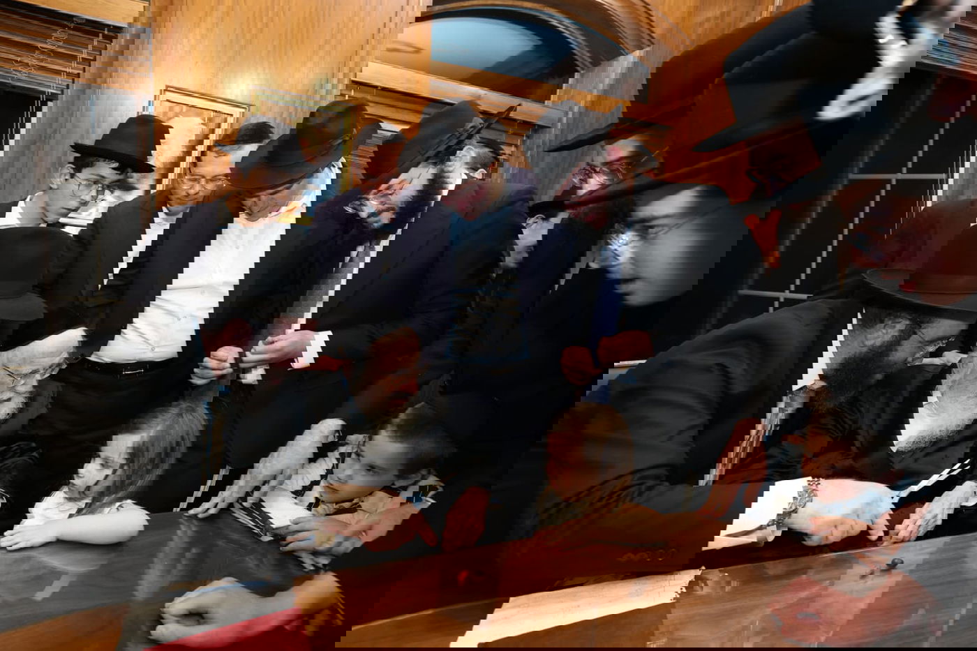 הגאון רבי עזריאל אויערבאך במסע לארה"ב