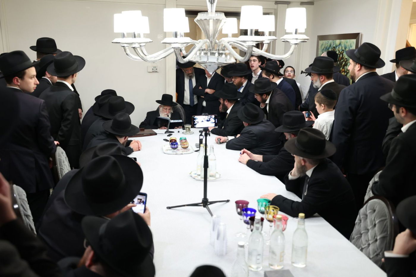 הגאון רבי עזריאל אויערבאך במסע לארה"ב