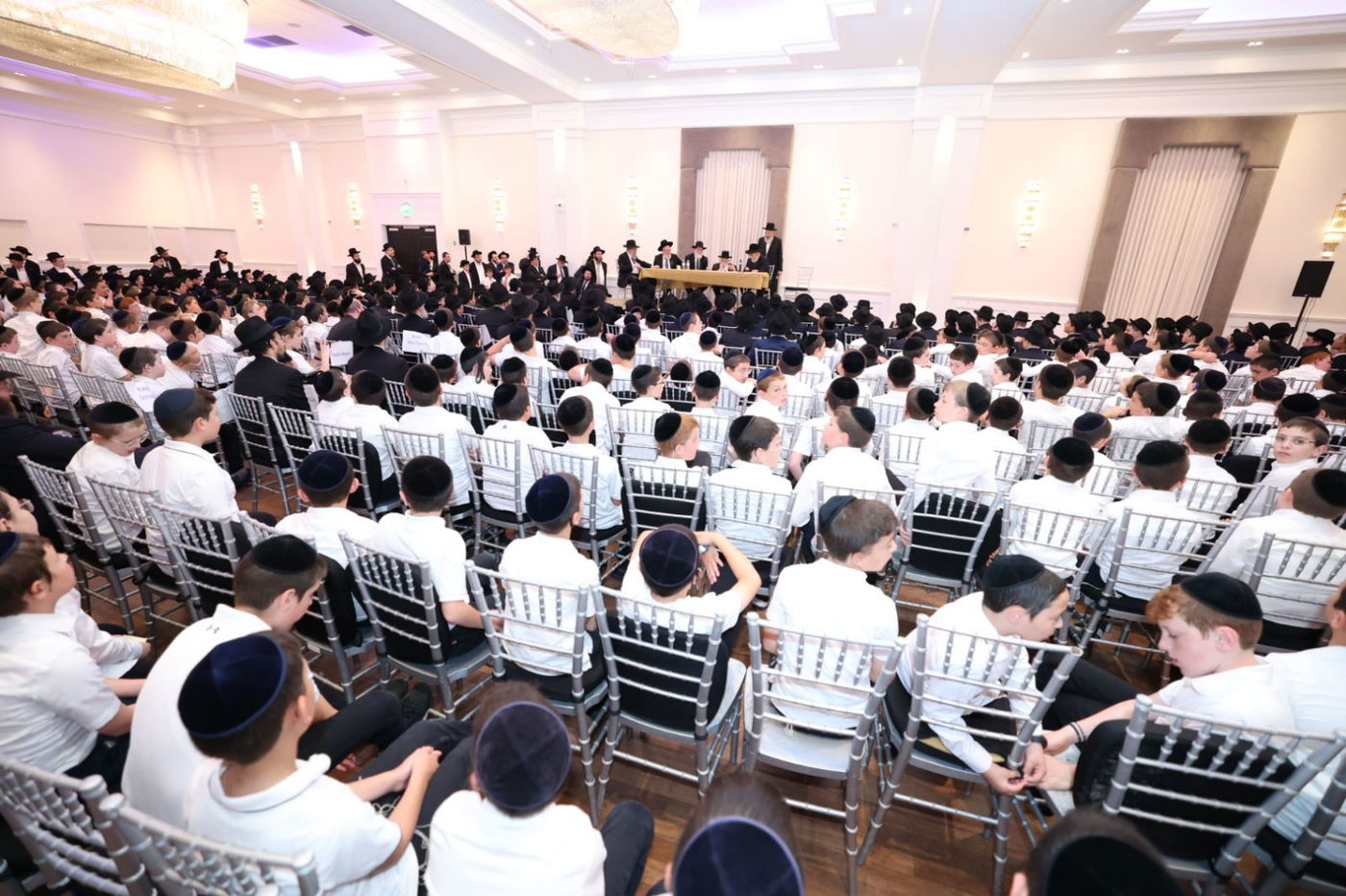 הגאון רבי עזריאל אויערבאך במסע לארה"ב