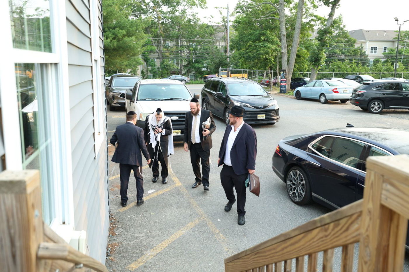 הגאון רבי עזריאל אויערבאך במסע לארה"ב