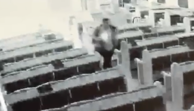 המצית בבית מדרשו של הראש"ל, לפנות בוקר