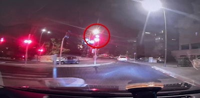 חציית הצומת ברמזור אדום