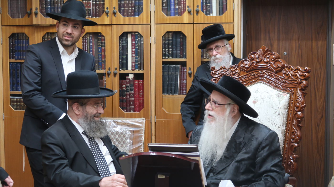 הגאון רבי מסעוד בן שמעון בביקור אצל האדמו"ר מצאנז