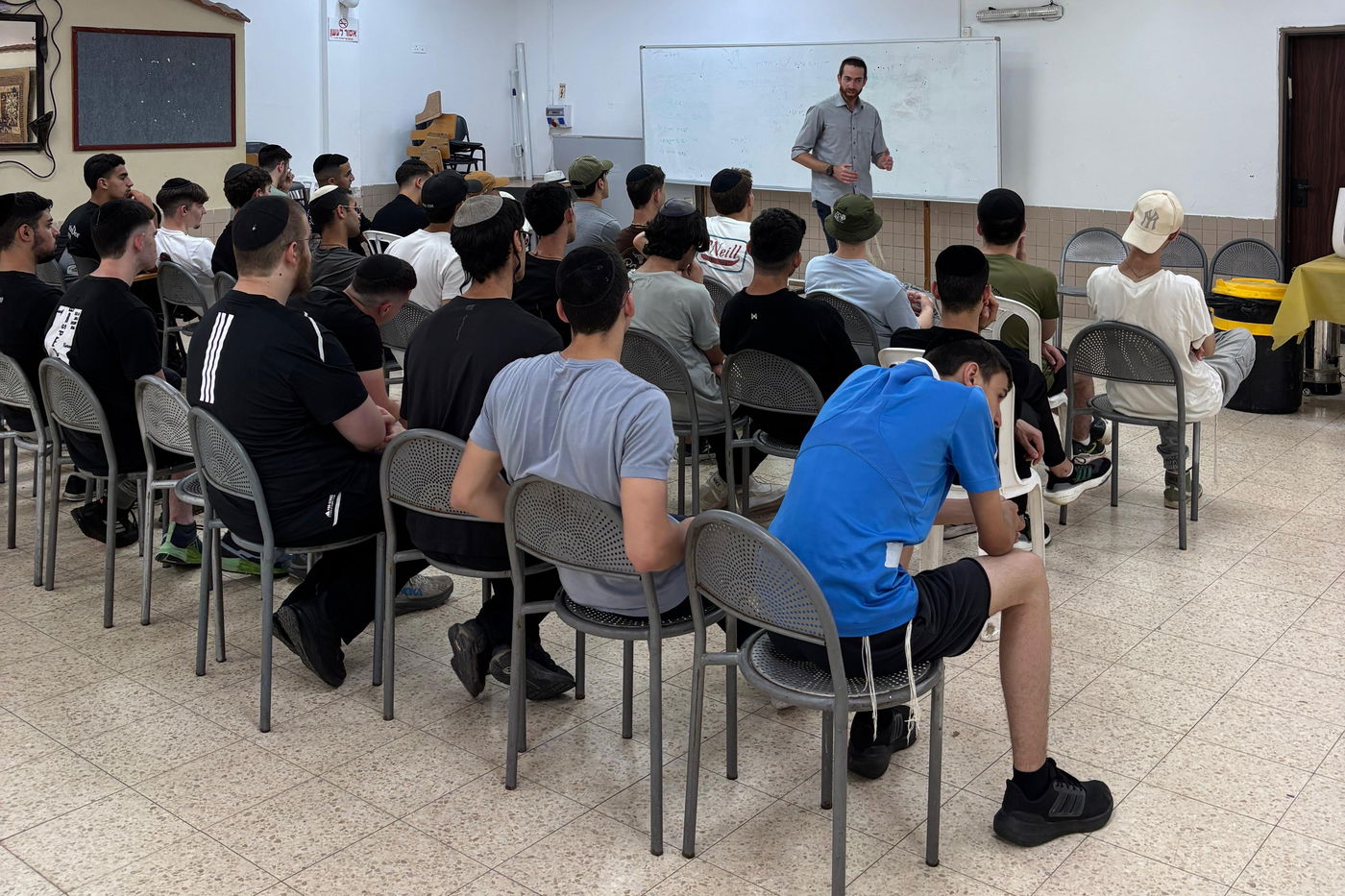 מקרב מגע ועד שיעורי תורה: כך נראה הגיבוש הקדם-צבאית של הצעירים החרדים המועמדים למכינת 'ניצוץ באמונה'. 'זהו דור עם נשמה גדולה', אומר ראש תחום המכינות