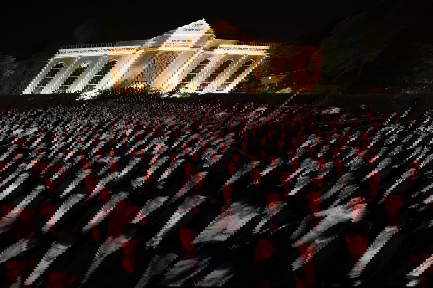 חנוכת ארון הקודש הגדול והמפואר בעולם ב'עטרת שלמה'